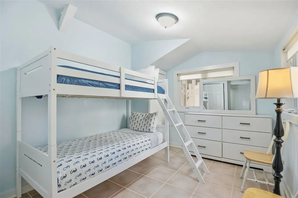 2508 Avenue B Bradenton Beach FL 34217