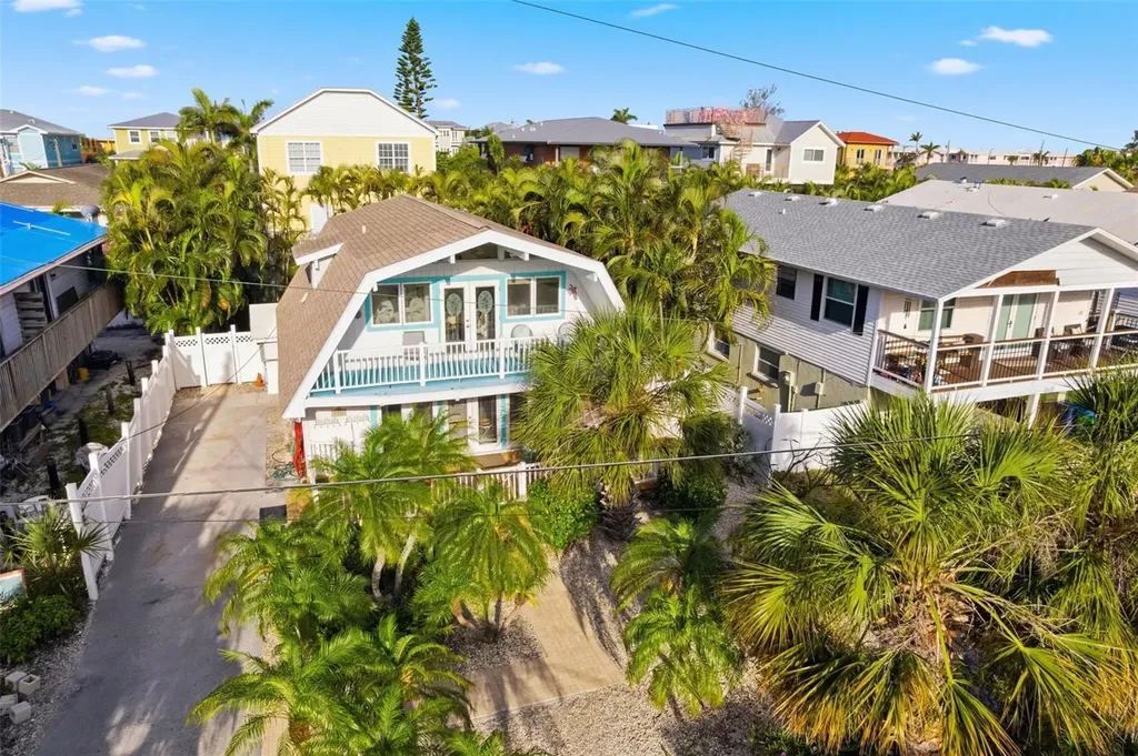 2508 Avenue B Bradenton Beach FL 34217