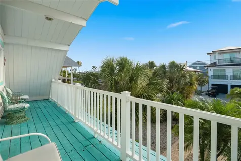 2508 Avenue B Bradenton Beach FL 34217