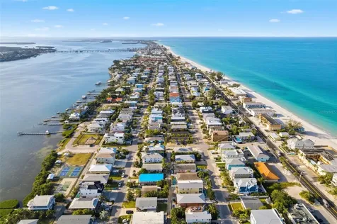 2508 Avenue B Bradenton Beach FL 34217