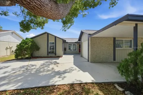 3142 Loomis Drive New Port Richey FL 34655