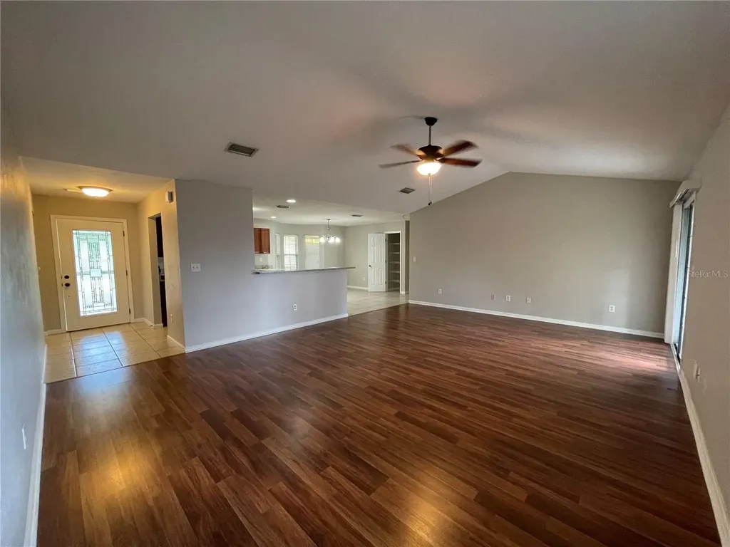 717 NW 233rd Terrace Newberry FL 32669