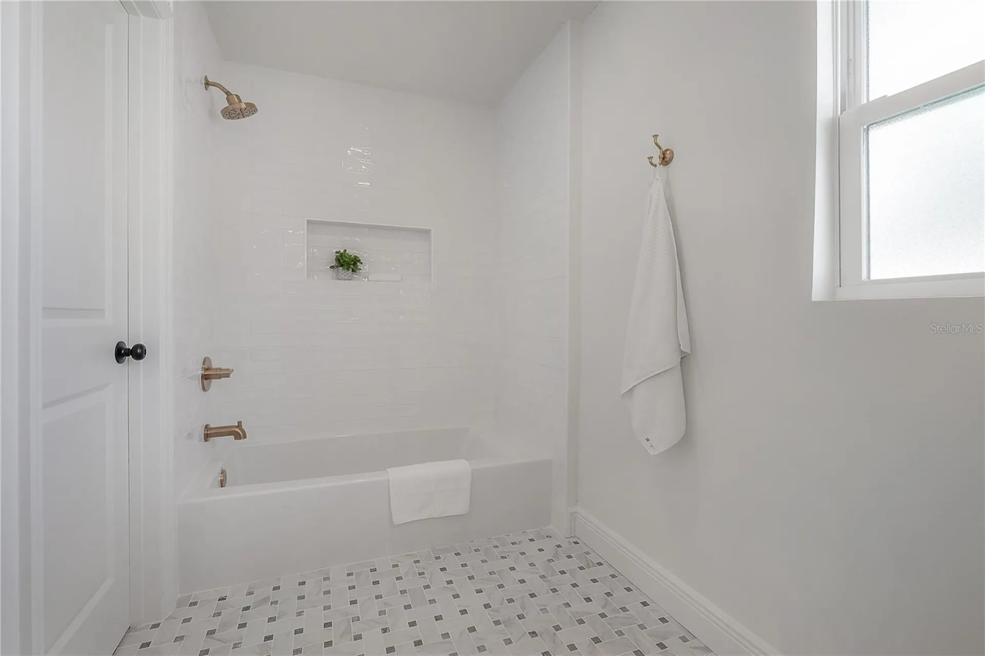 471 W Davis Boulevard Tampa FL 33606