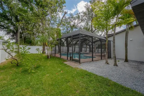 471 W Davis Boulevard Tampa FL 33606
