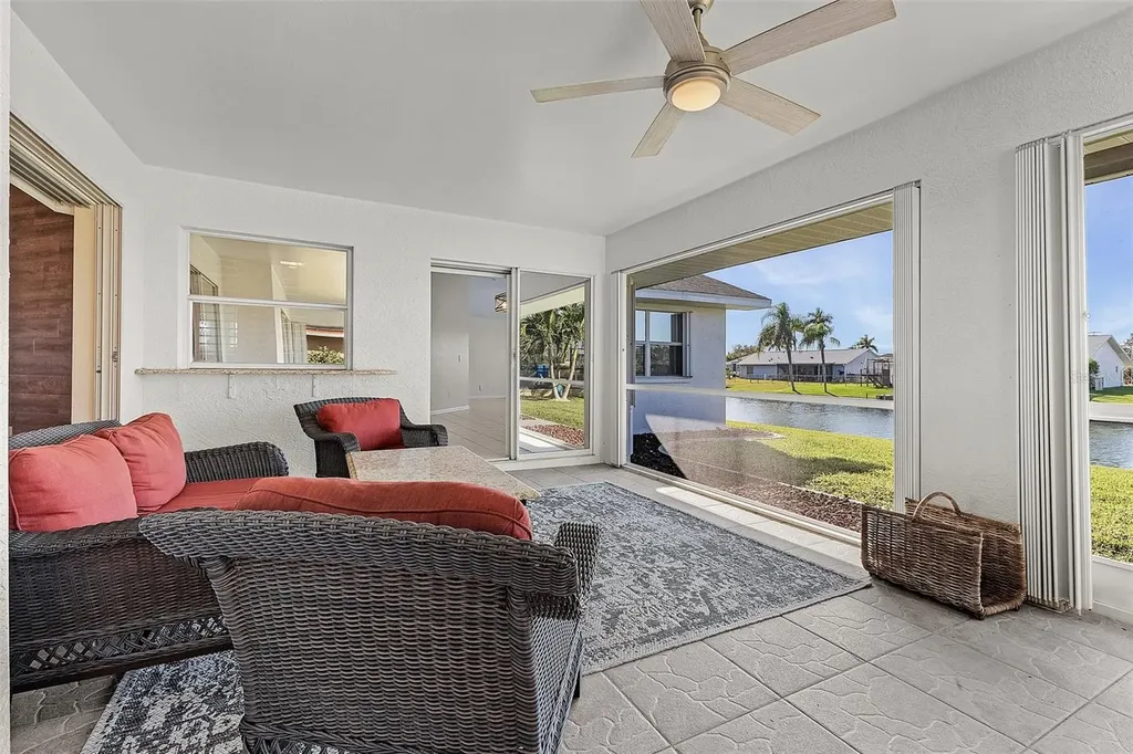 1230 SW 4th Avenue Cape Coral FL 33991