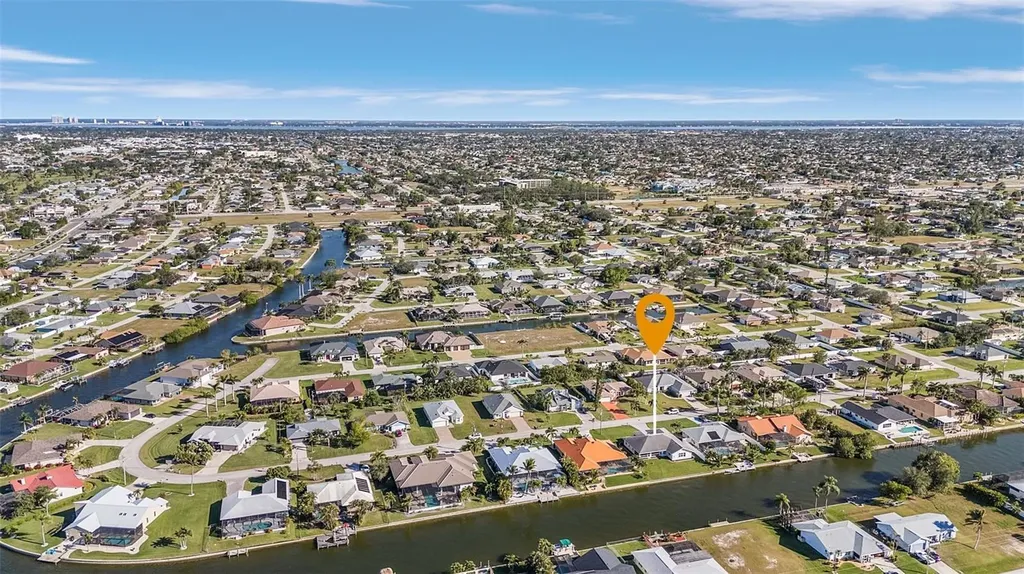 1230 SW 4th Avenue Cape Coral FL 33991