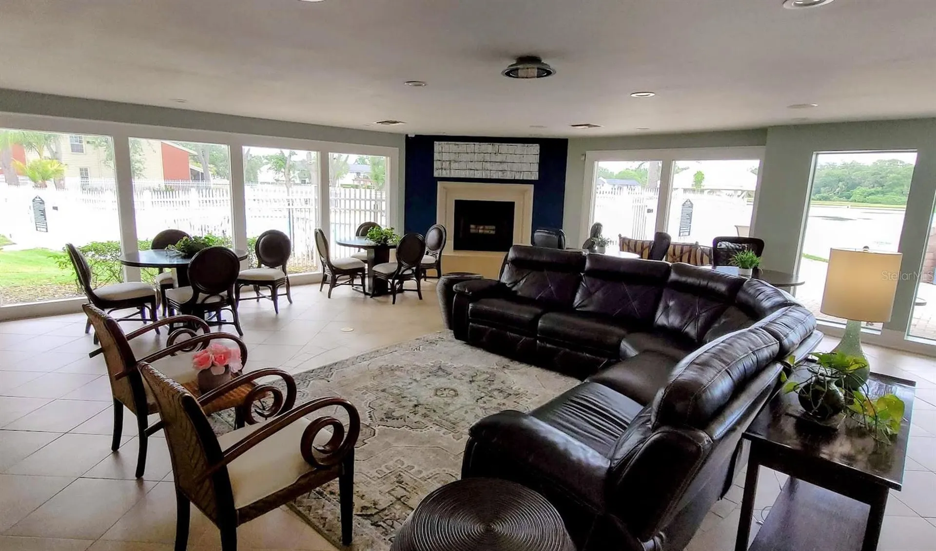 302 Lake Parsons Green Brandon FL 33511