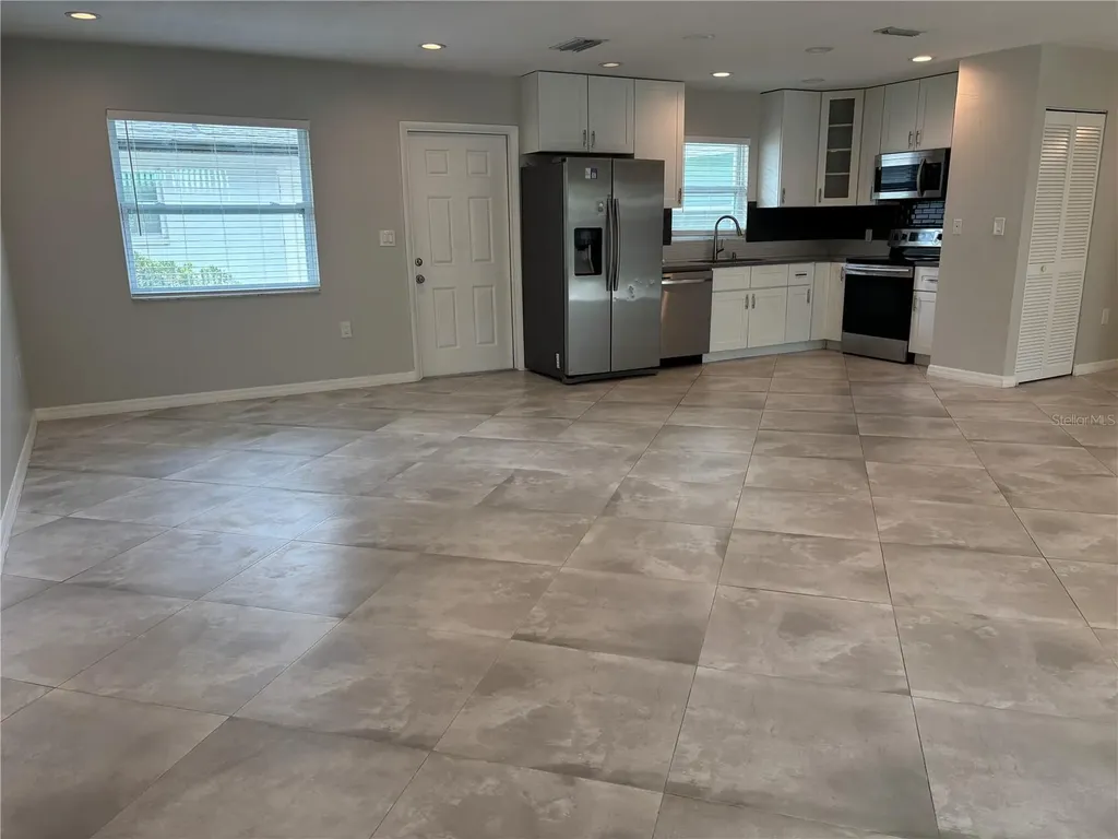 5839 Erin Lane S St Petersburg FL 33712