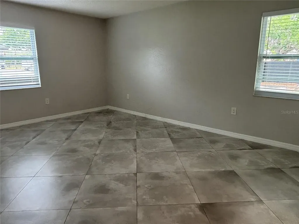 5839 Erin Lane S St Petersburg FL 33712
