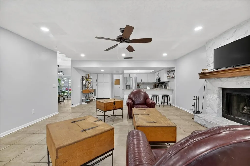 3909 Applegate Circle Brandon FL 33511