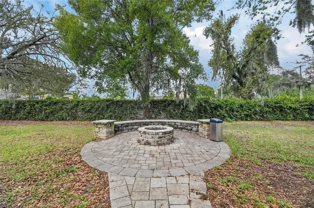 3909 Applegate Circle Brandon FL 33511