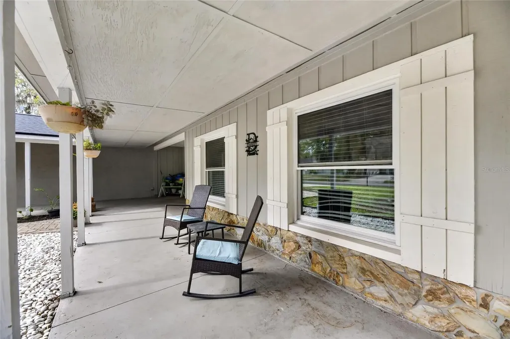 3909 Applegate Circle Brandon FL 33511
