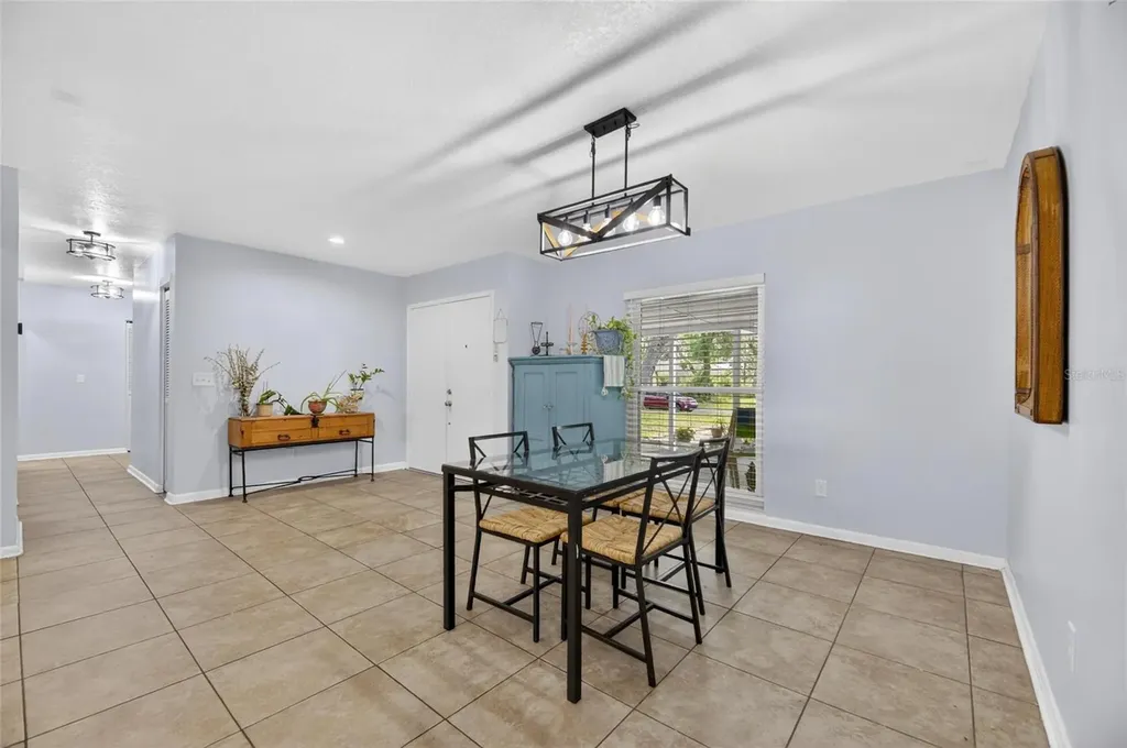 3909 Applegate Circle Brandon FL 33511