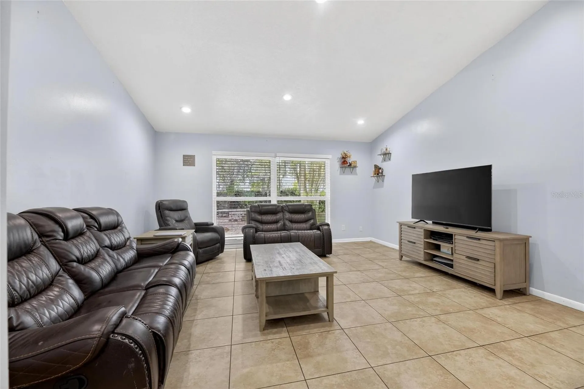 3909 Applegate Circle Brandon FL 33511