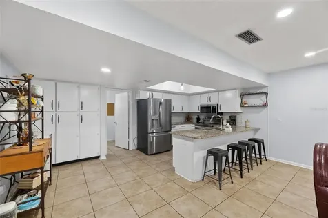 3909 Applegate Circle Brandon FL 33511