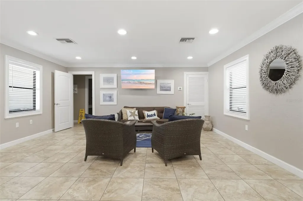 2100 N Peninsula Avenue New Smyrna Beach FL 32169
