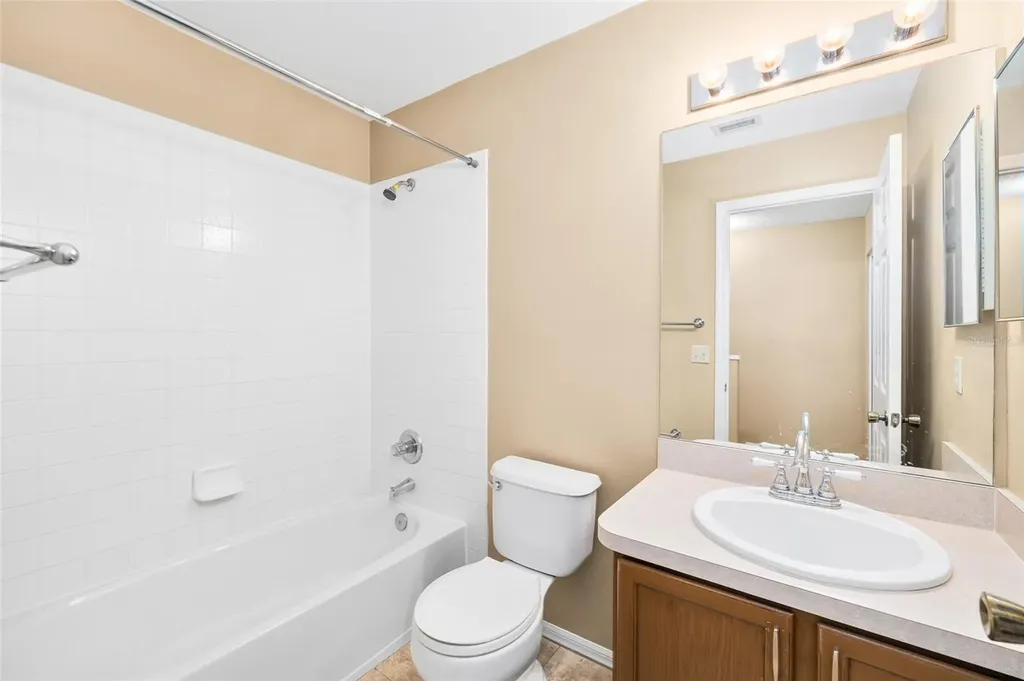 539 Kensington Lake Circle Brandon FL 33511
