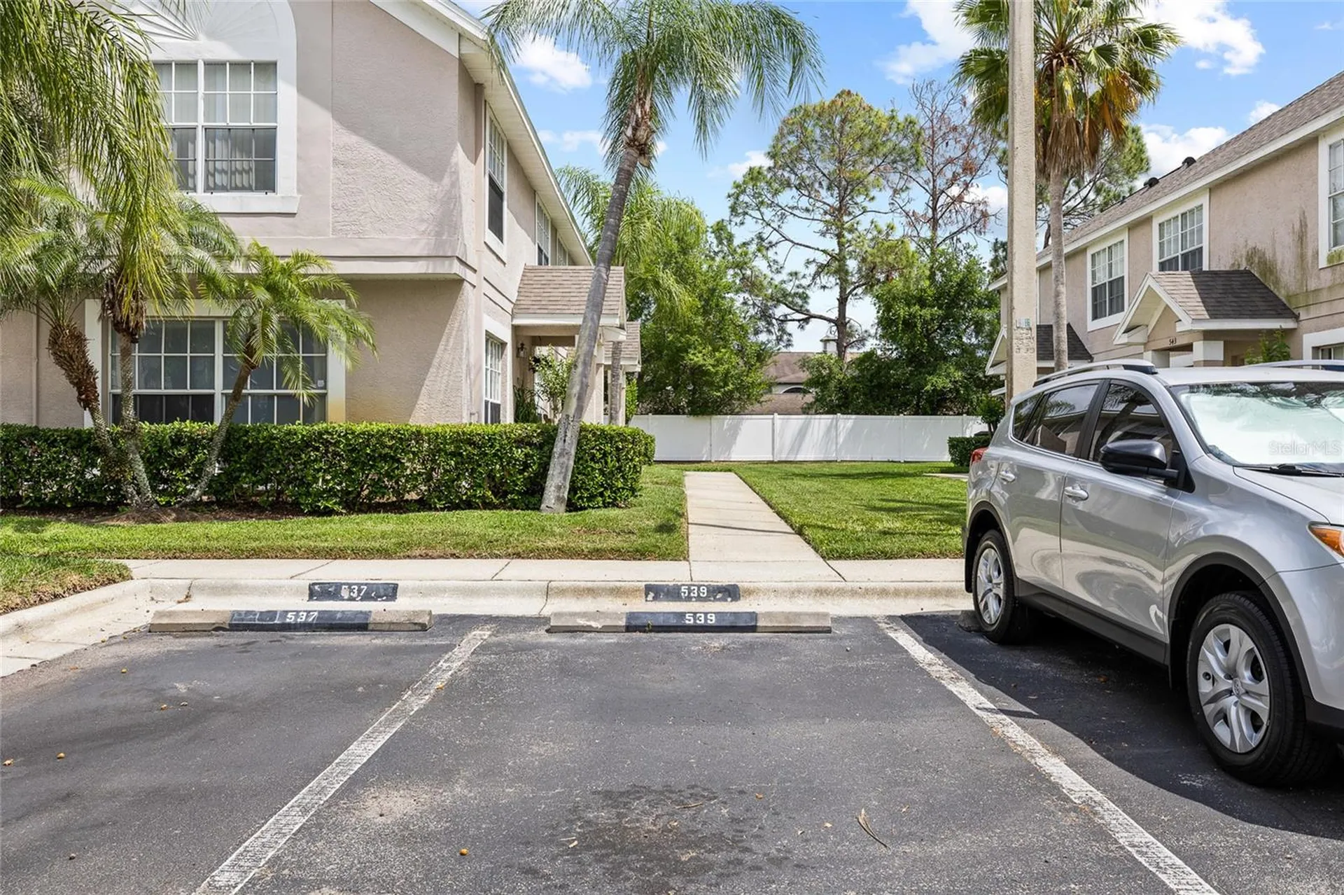 539 Kensington Lake Circle Brandon FL 33511