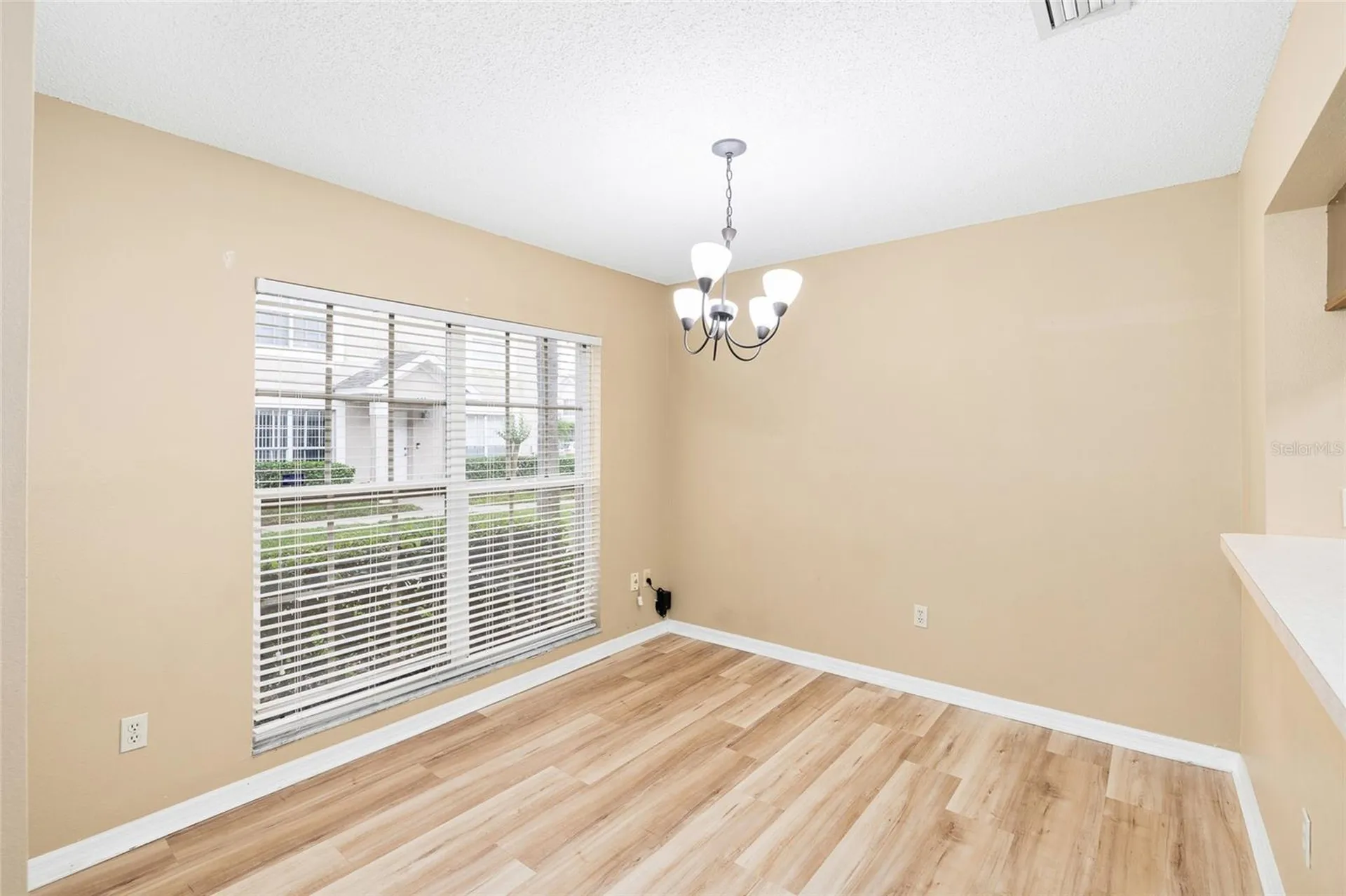 539 Kensington Lake Circle Brandon FL 33511