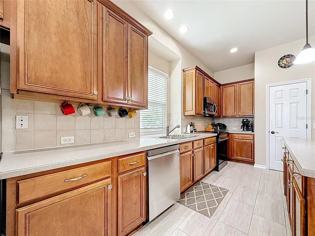 2907 Northfield Drive Tarpon Springs FL 34688