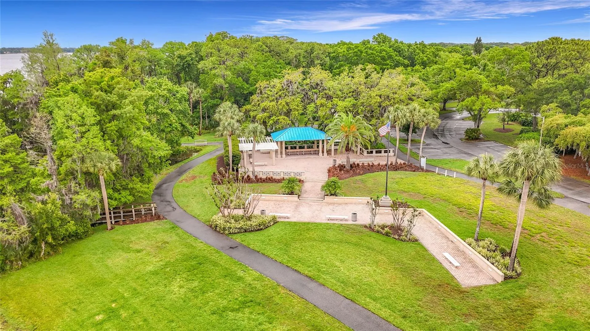 2907 Northfield Drive Tarpon Springs FL 34688