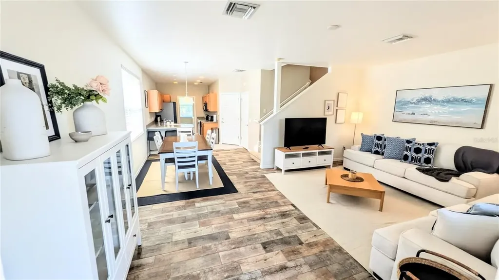 3880 82nd Avenue Circle E Sarasota FL 34243