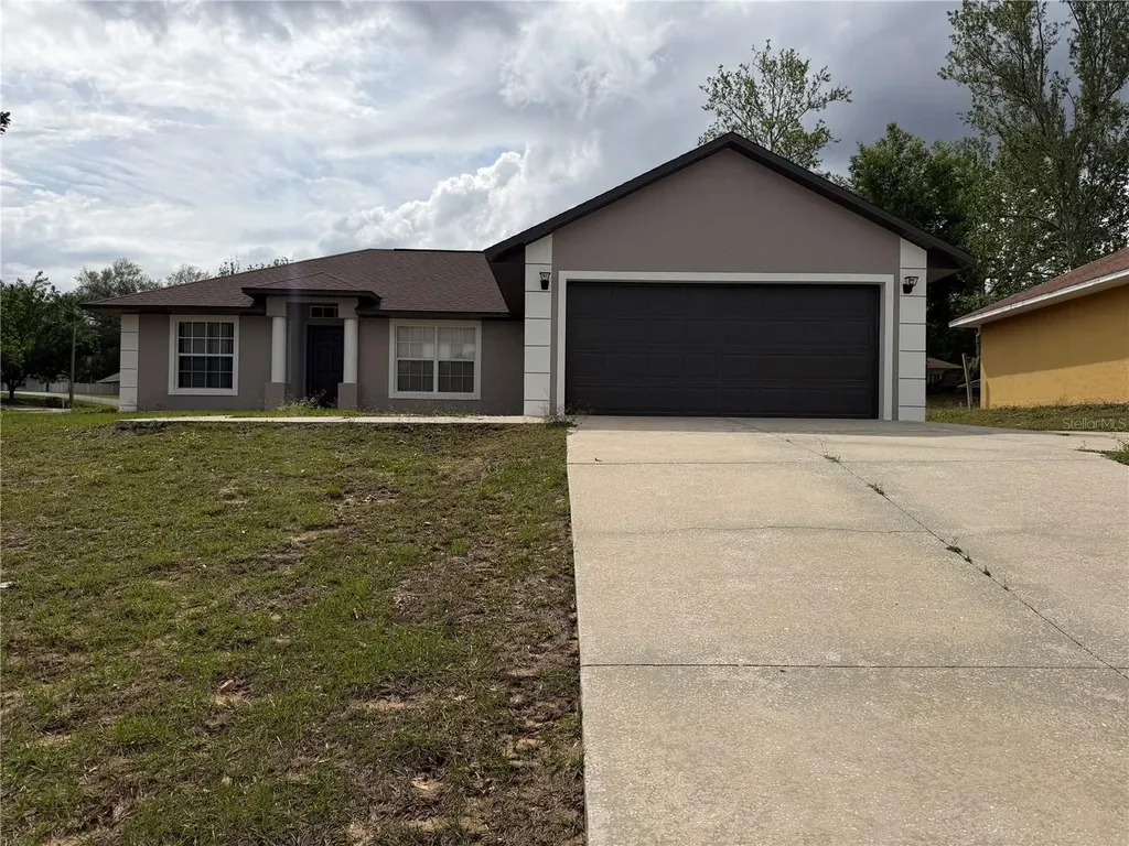 922 Elm Forest Drive Minneola FL 34715