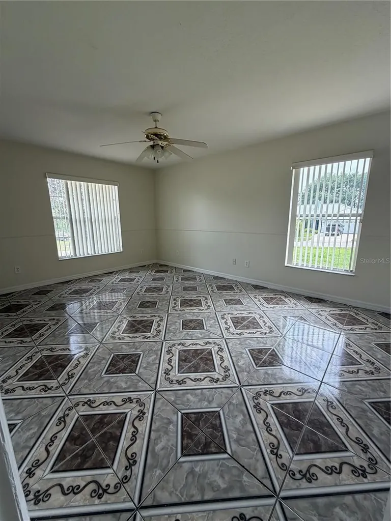 922 Elm Forest Drive Minneola FL 34715