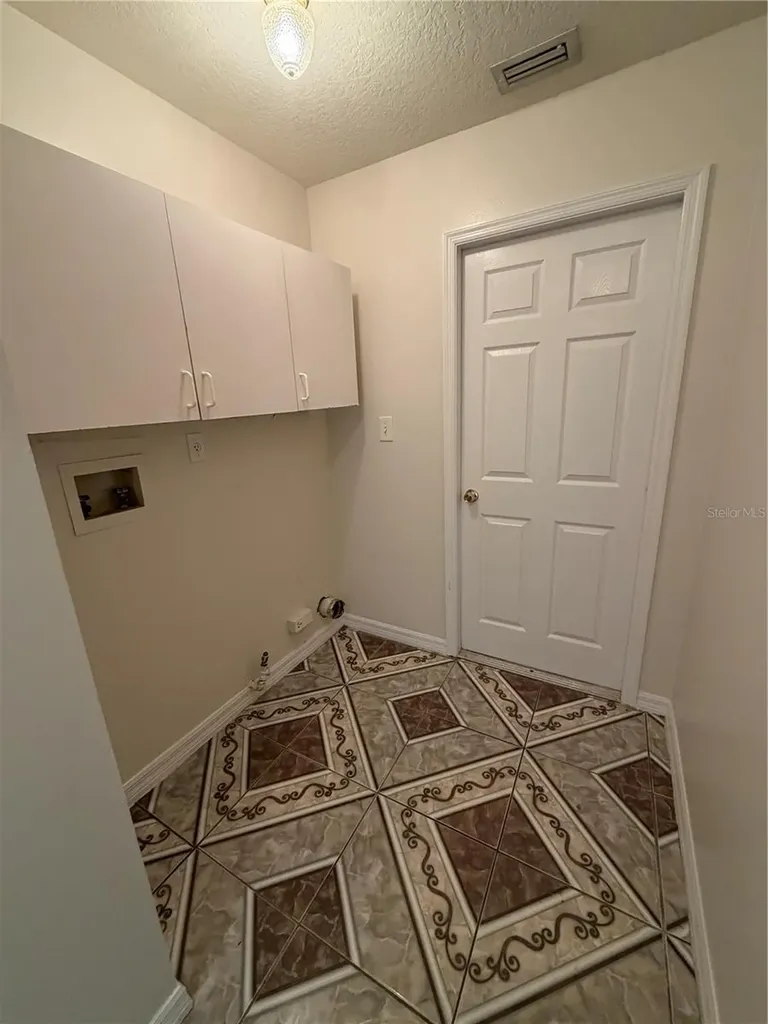 922 Elm Forest Drive Minneola FL 34715