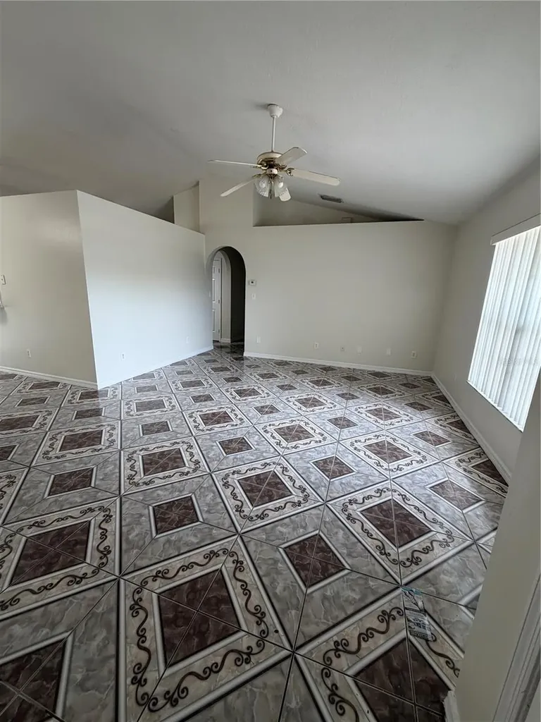 922 Elm Forest Drive Minneola FL 34715