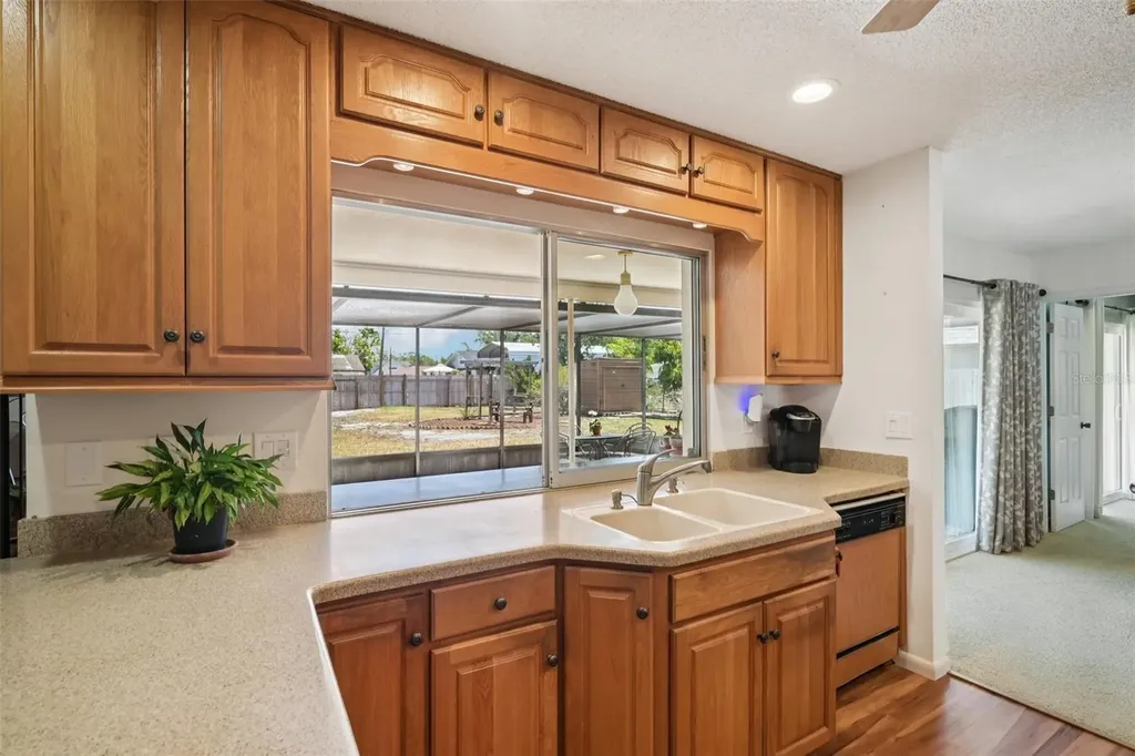 803 60th Street NW Bradenton FL 34209