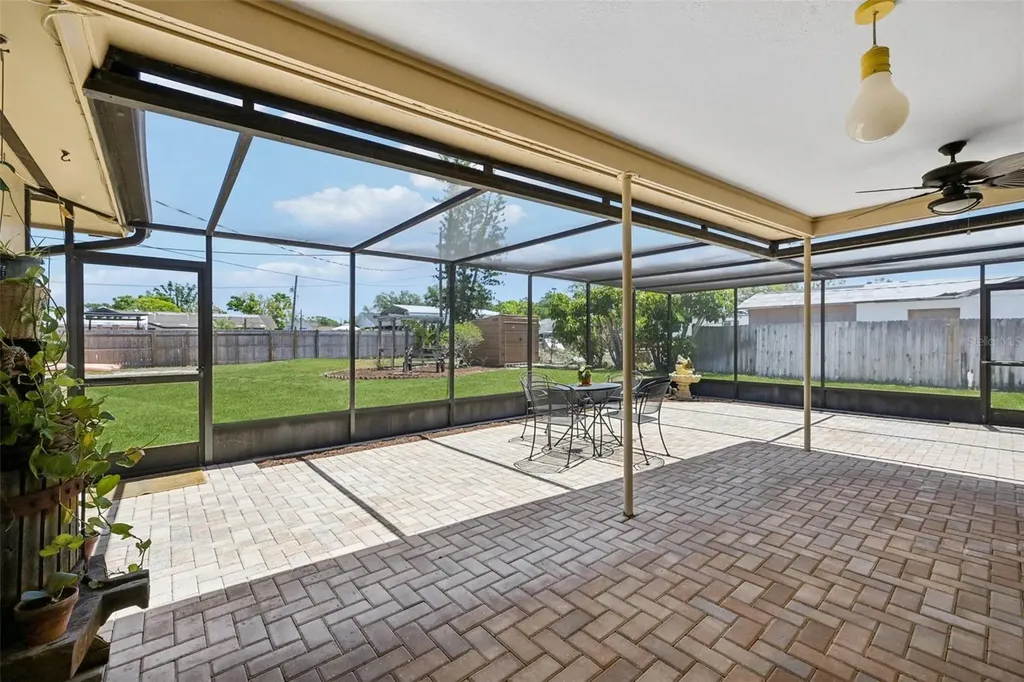 803 60th Street NW Bradenton FL 34209
