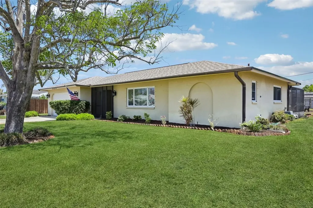 803 60th Street NW Bradenton FL 34209