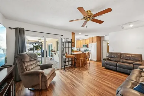 803 60th Street NW Bradenton FL 34209