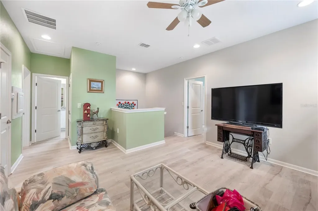 437 Sapphire Drive Davenport FL 33837
