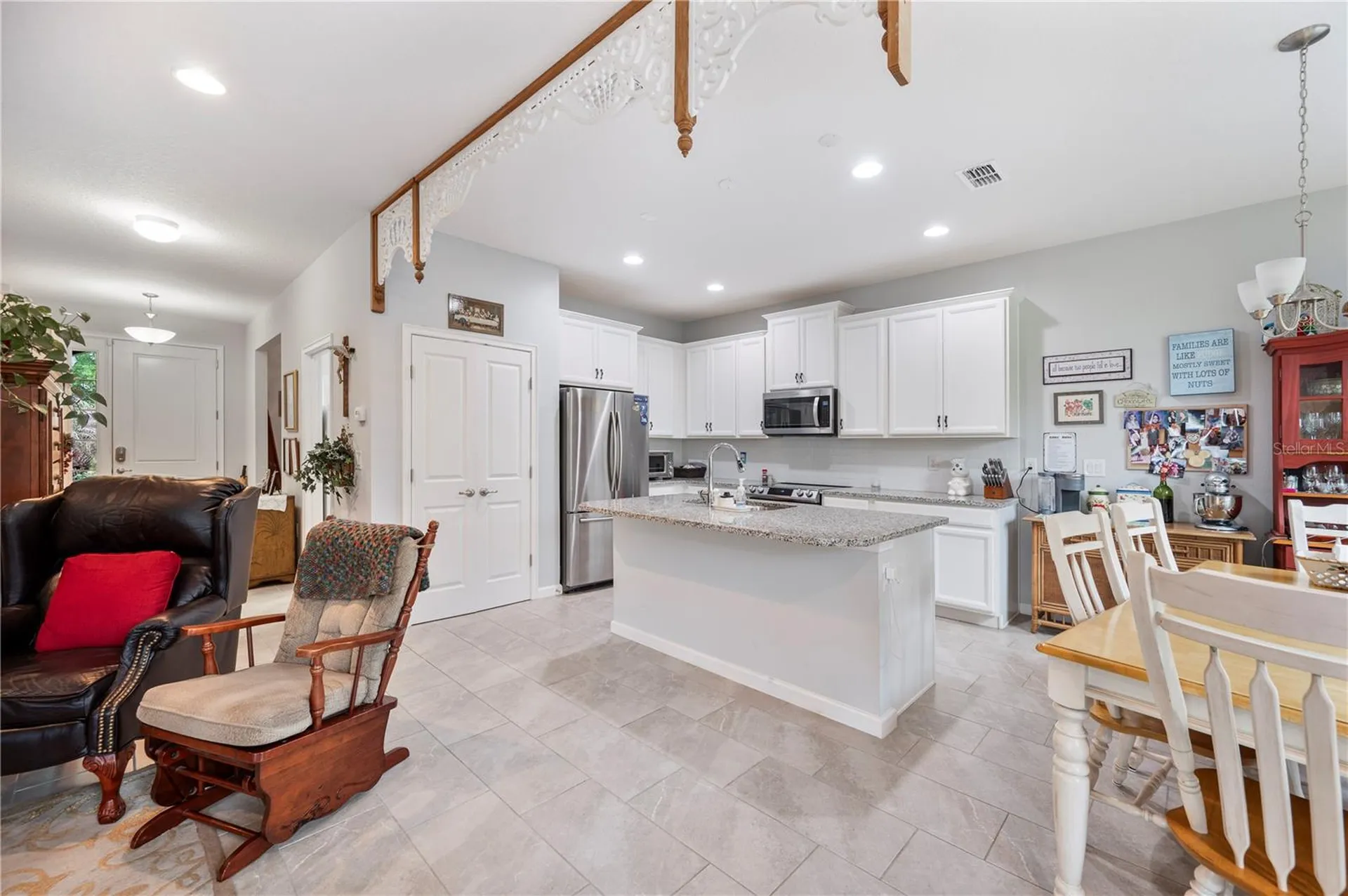 437 Sapphire Drive Davenport FL 33837