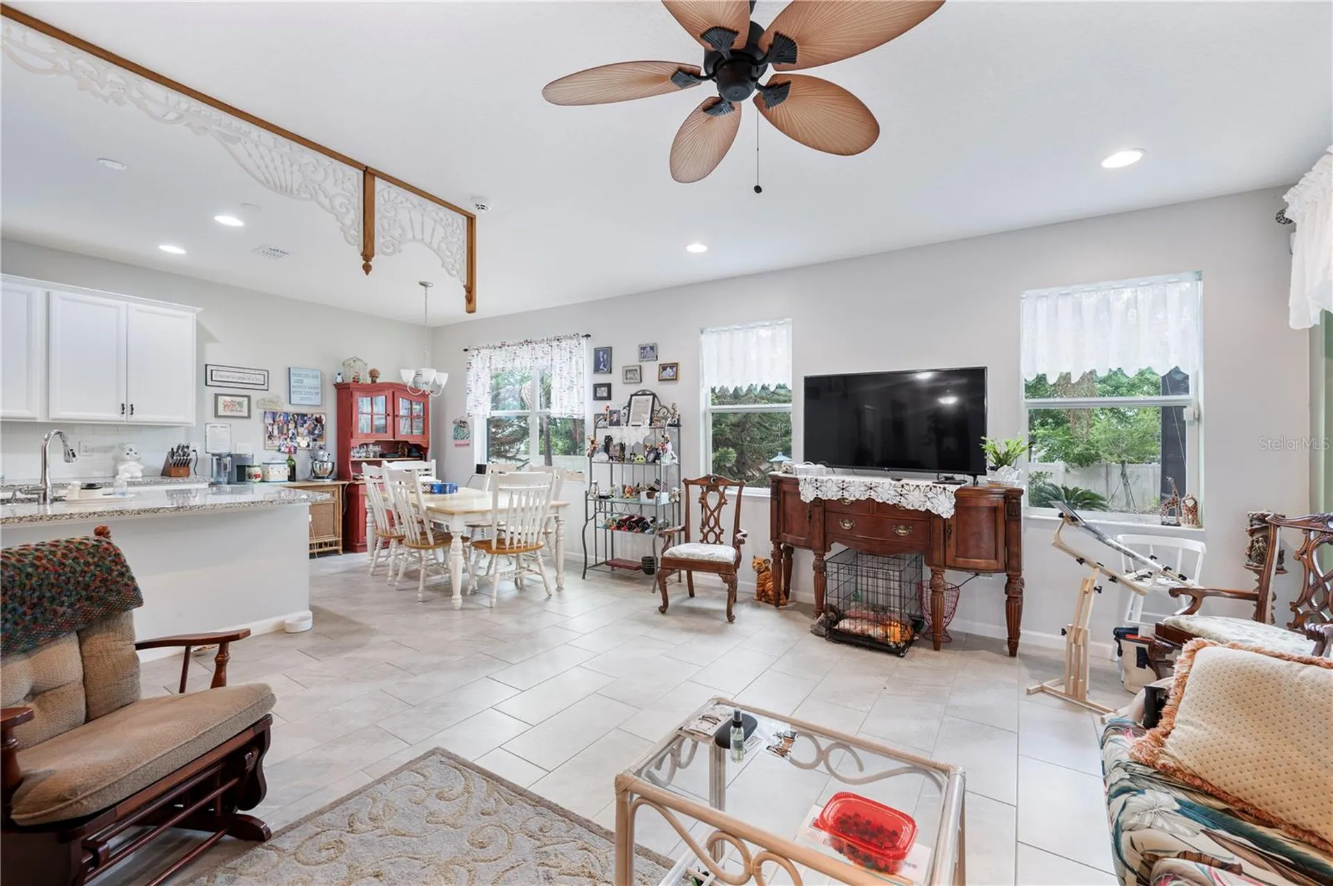 437 Sapphire Drive Davenport FL 33837