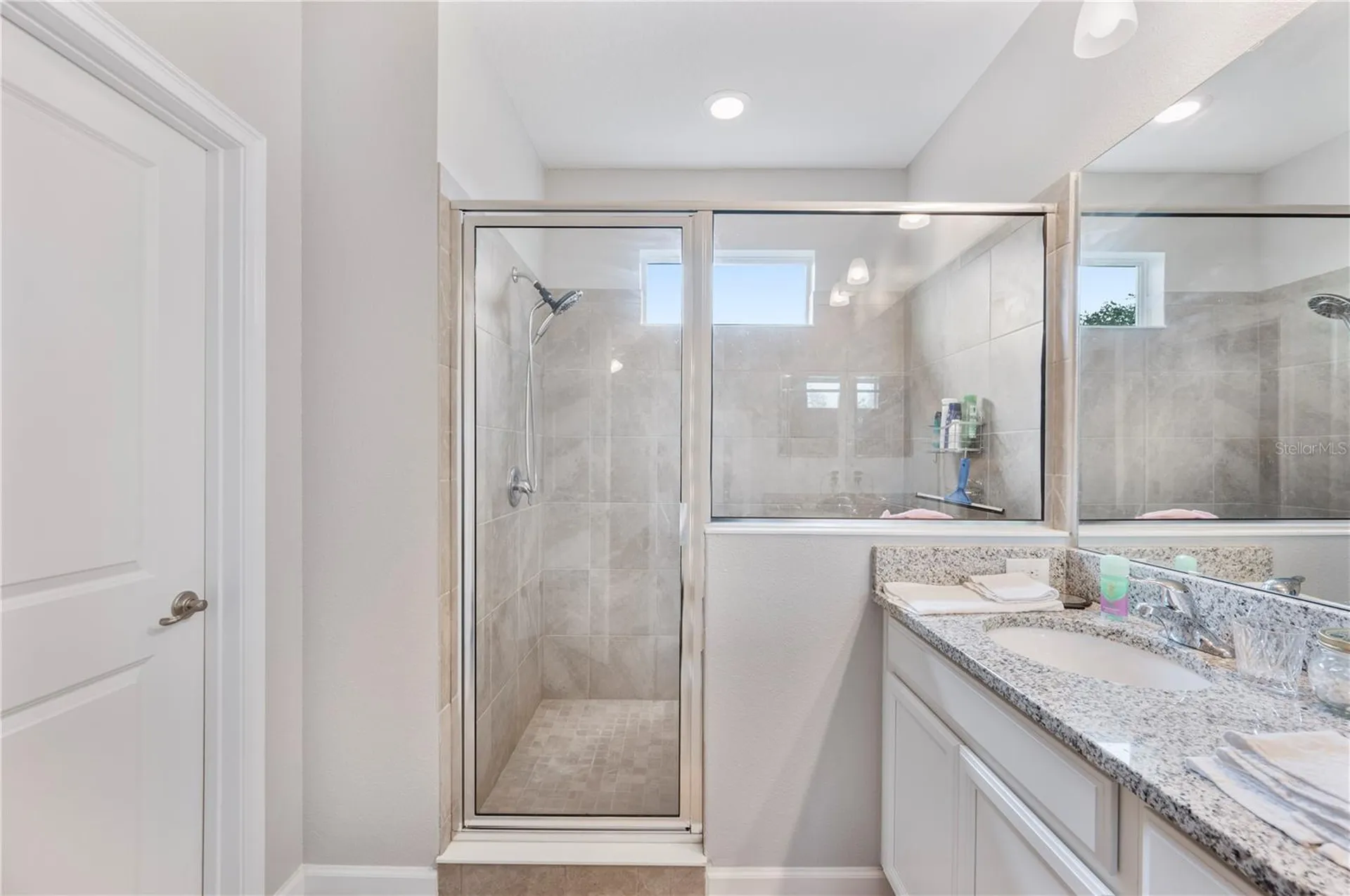 437 Sapphire Drive Davenport FL 33837