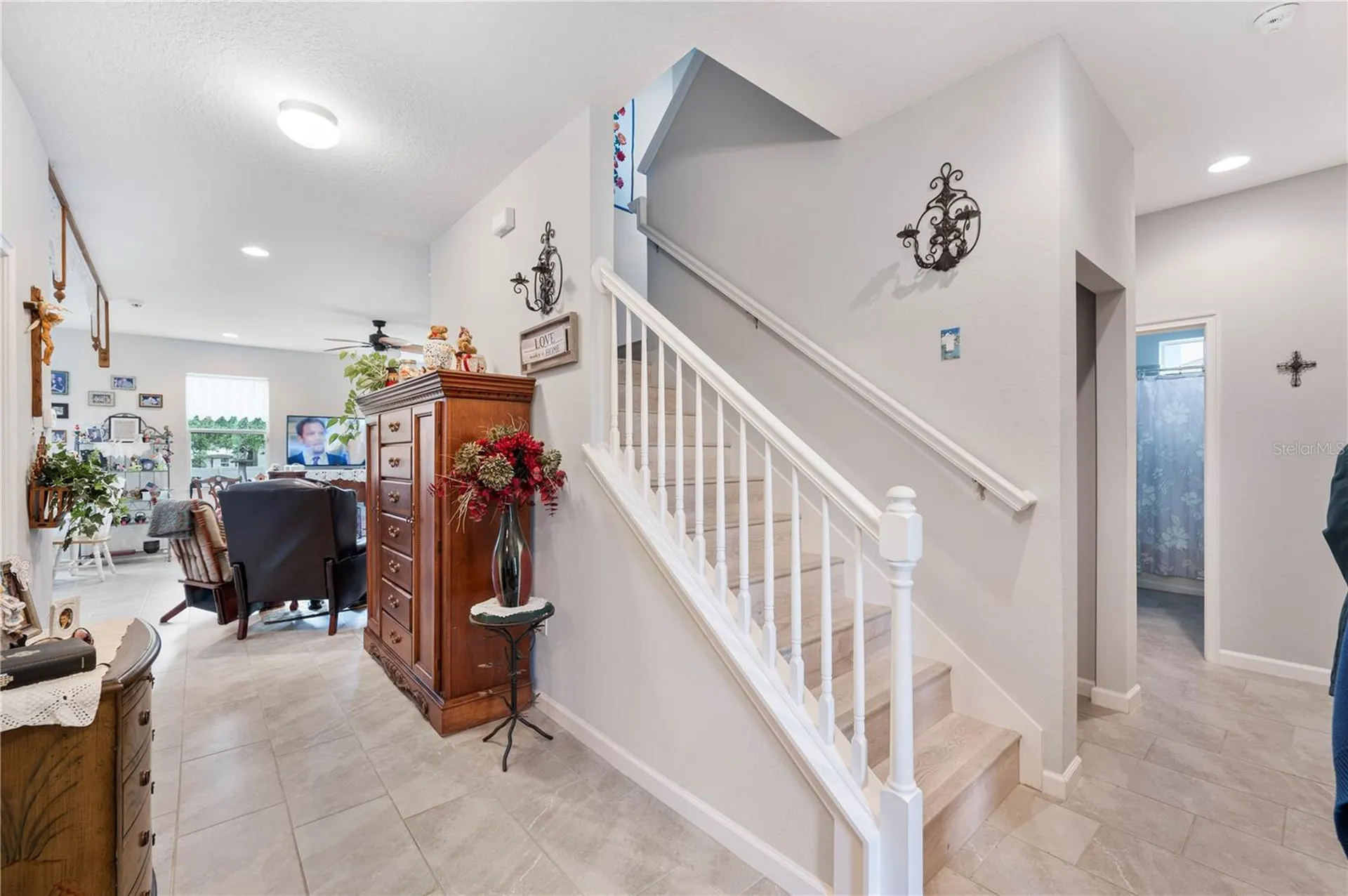 437 Sapphire Drive Davenport FL 33837
