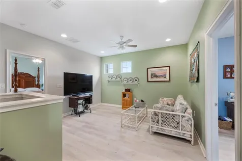 437 Sapphire Drive Davenport FL 33837
