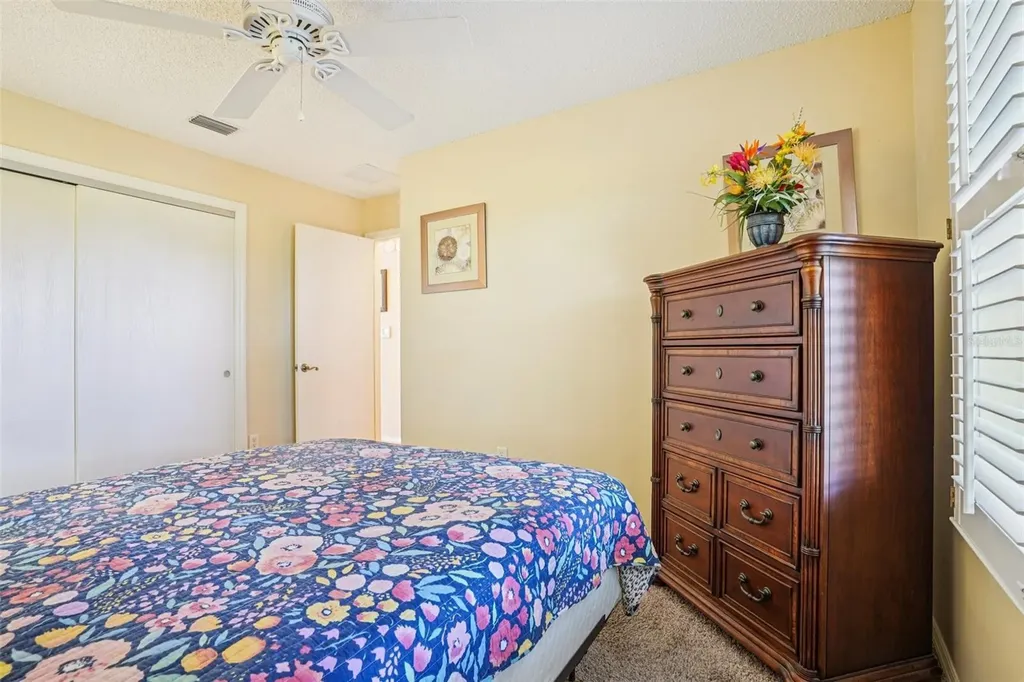 17263 SE 93rd Demoss Court The Villages FL 32162
