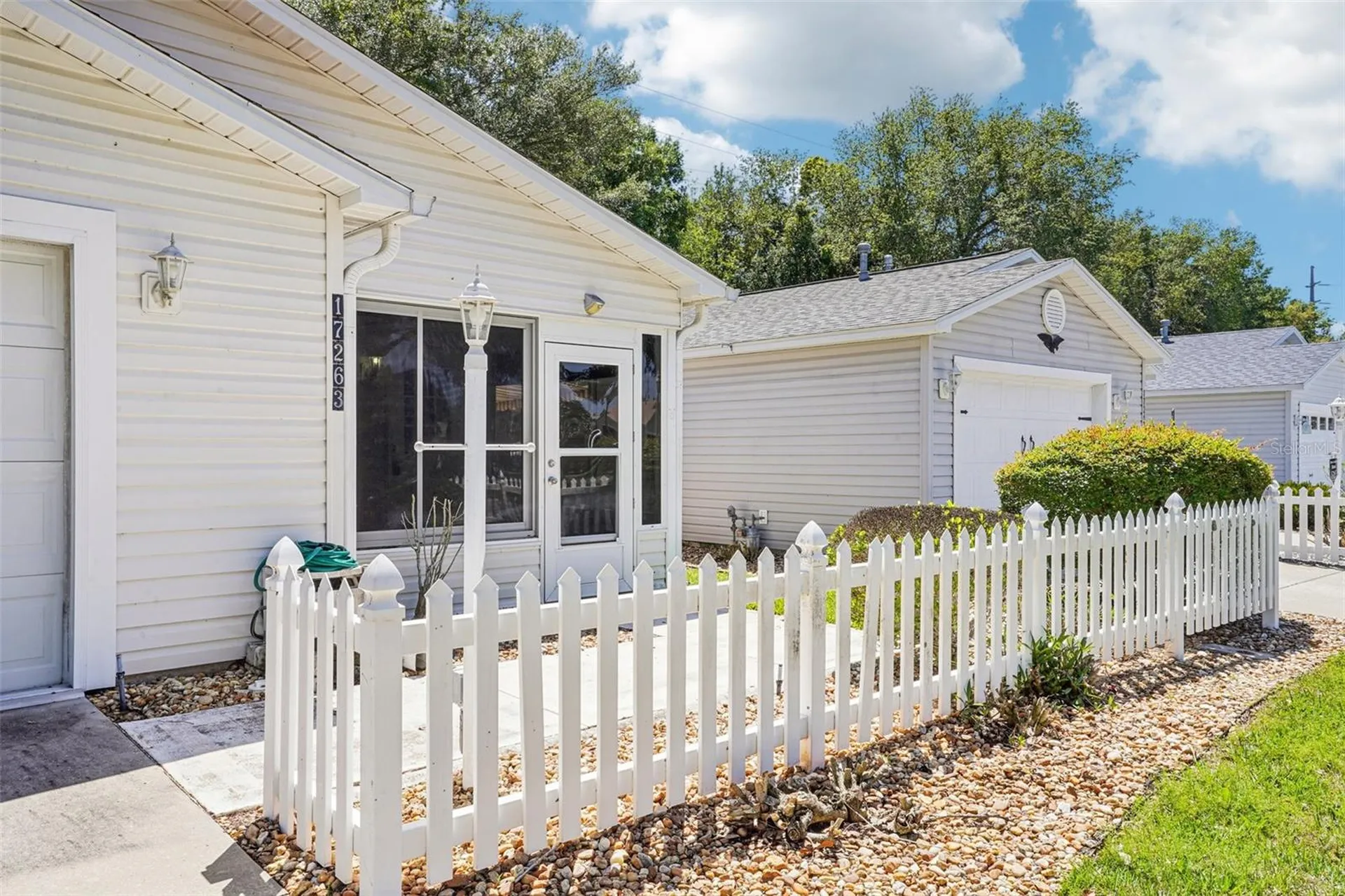17263 SE 93rd Demoss Court The Villages FL 32162
