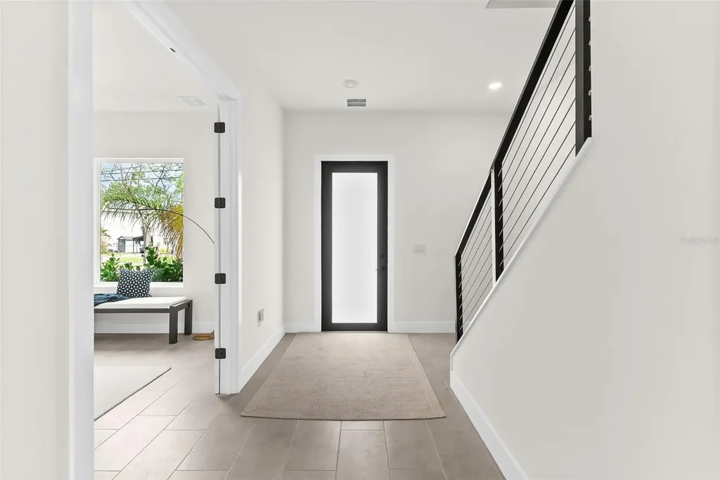 4604 W Euclid Avenue Tampa FL 33629