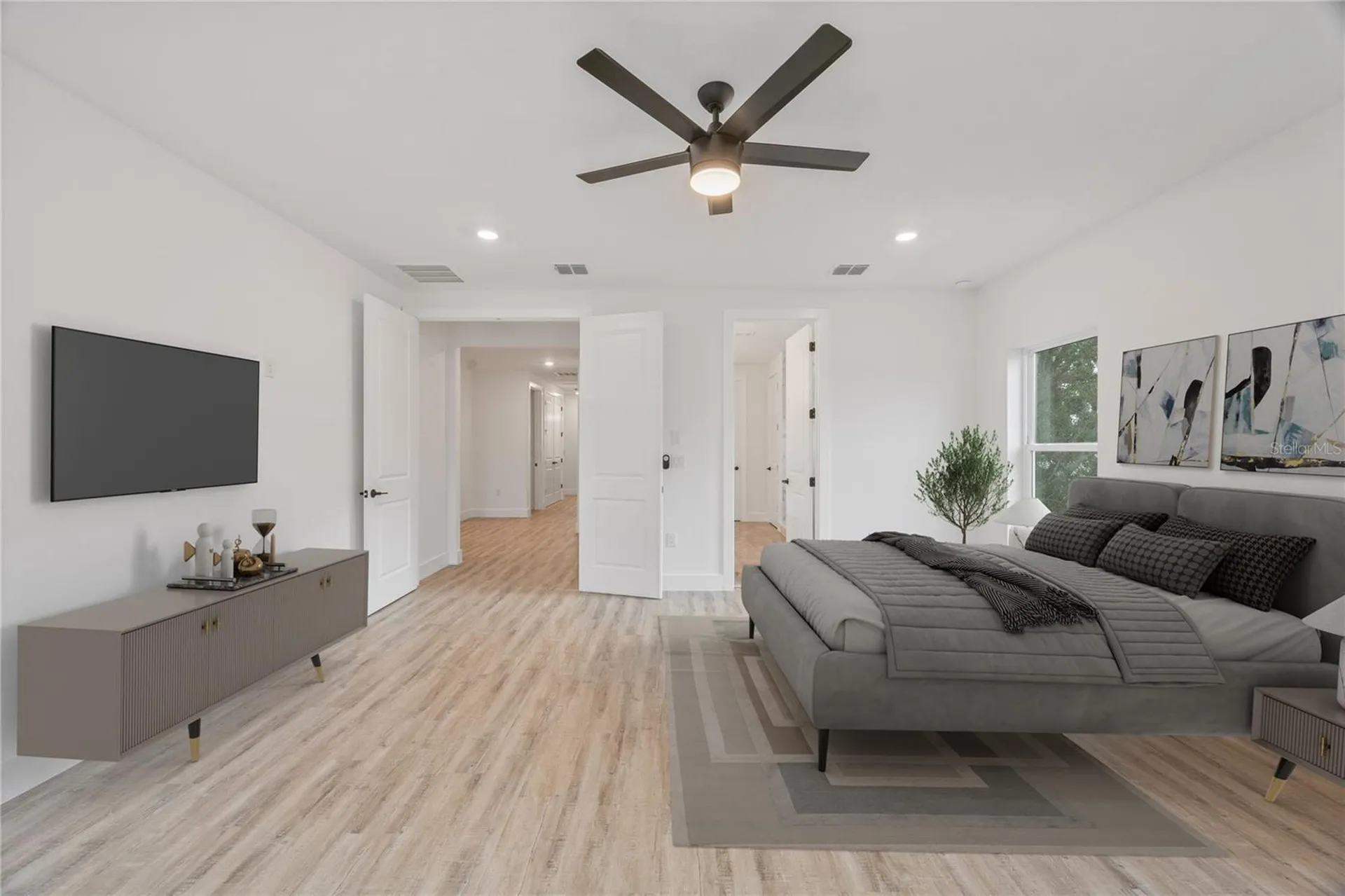 4604 W Euclid Avenue Tampa FL 33629
