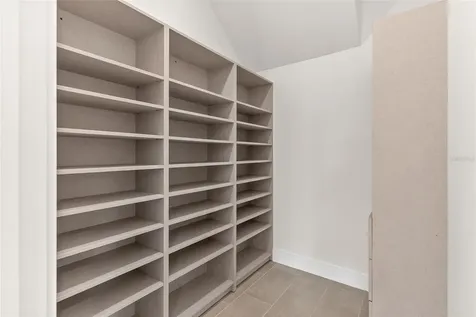 4604 W Euclid Avenue Tampa FL 33629