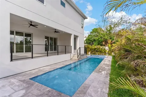 4604 W Euclid Avenue Tampa FL 33629