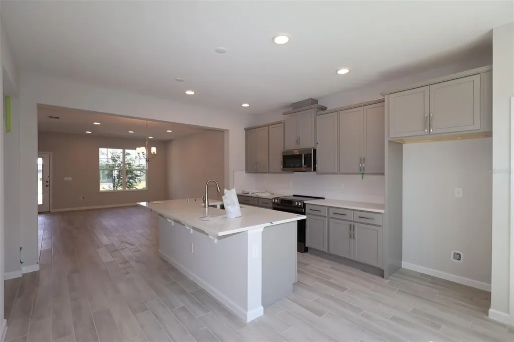 1402 Mount Royal Drive St Cloud FL 34771