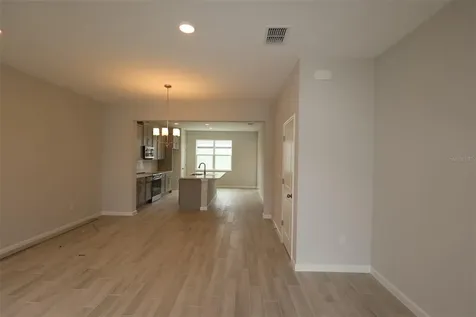 1402 Mount Royal Drive St Cloud FL 34771