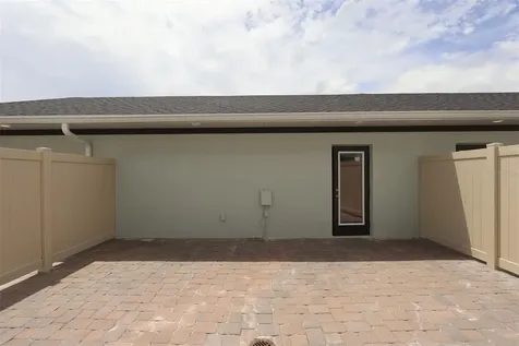 1402 Mount Royal Drive St Cloud FL 34771