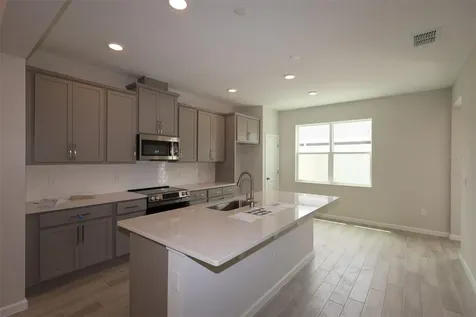 1402 Mount Royal Drive St Cloud FL 34771